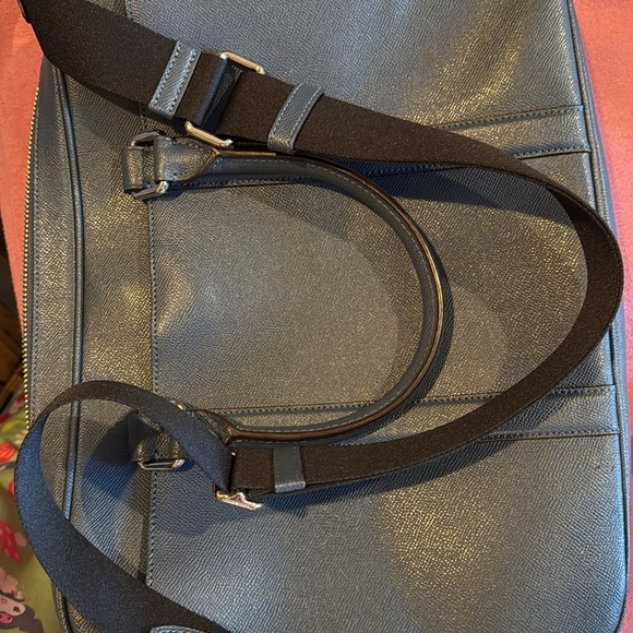 Coach briefcase EUC dark blue with silver hardware with long shoulder strap - Picture 8 of 10